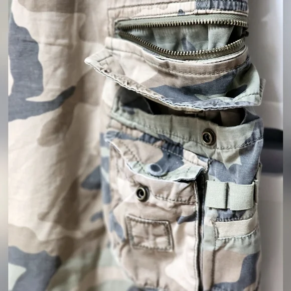 No Boundaries Men's Vintage Camo Cargo Zip Off Option Pants Pockets Sz 34" X 32" - Picture 3 of 12